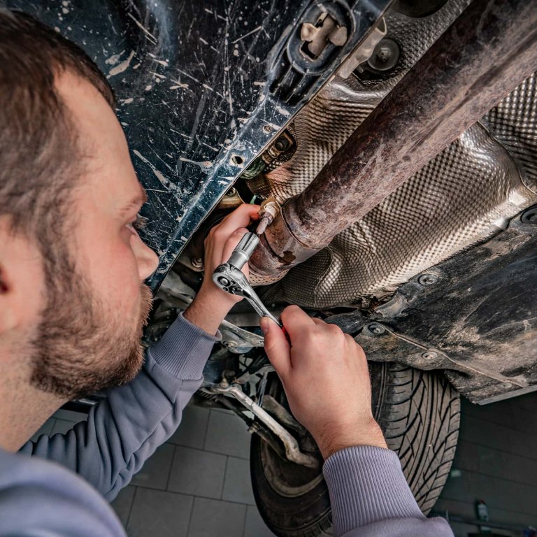 Набір торцевих головок з тріскачкою Ultra (12 шт.) 1/4" — максимальна зручність у роботі.