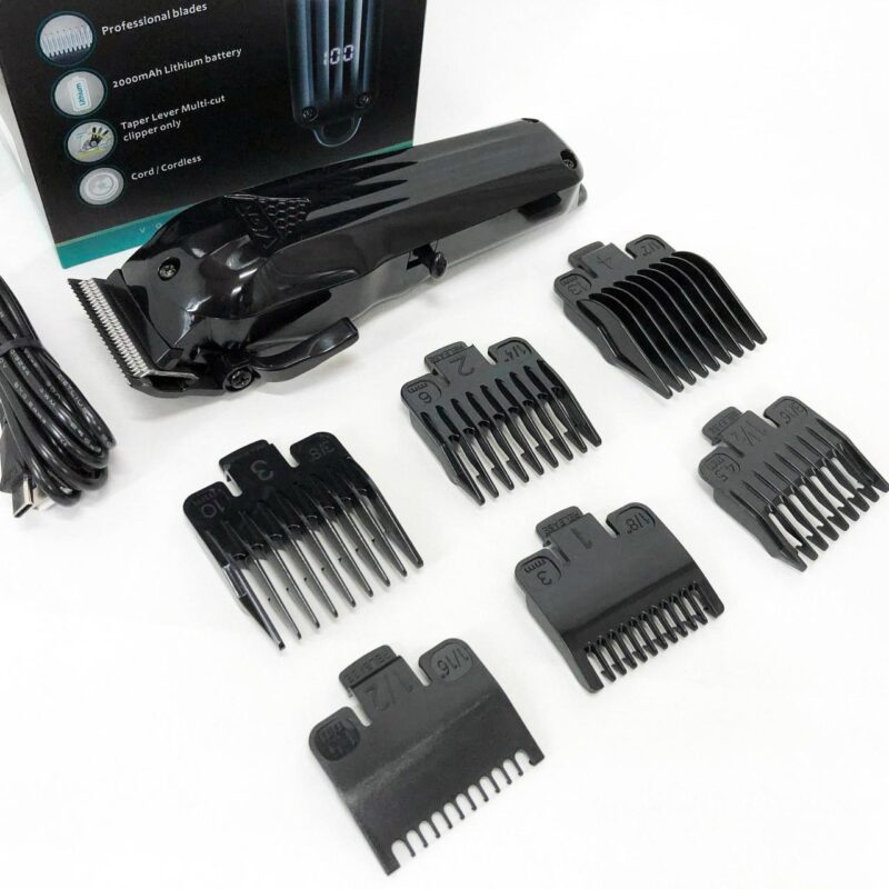 Машинка для стрижки волосся VGR V-282 акумуляторна з професійними ножами та LED-дисплеєм