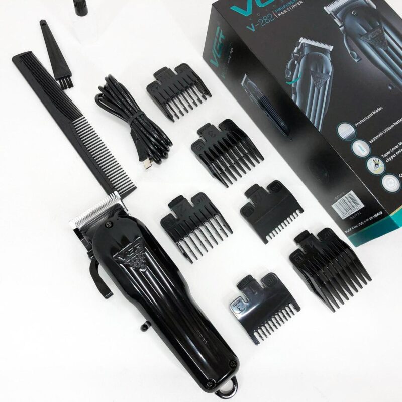 Машинка для стрижки волосся VGR V-282 акумуляторна з професійними ножами та LED-дисплеєм