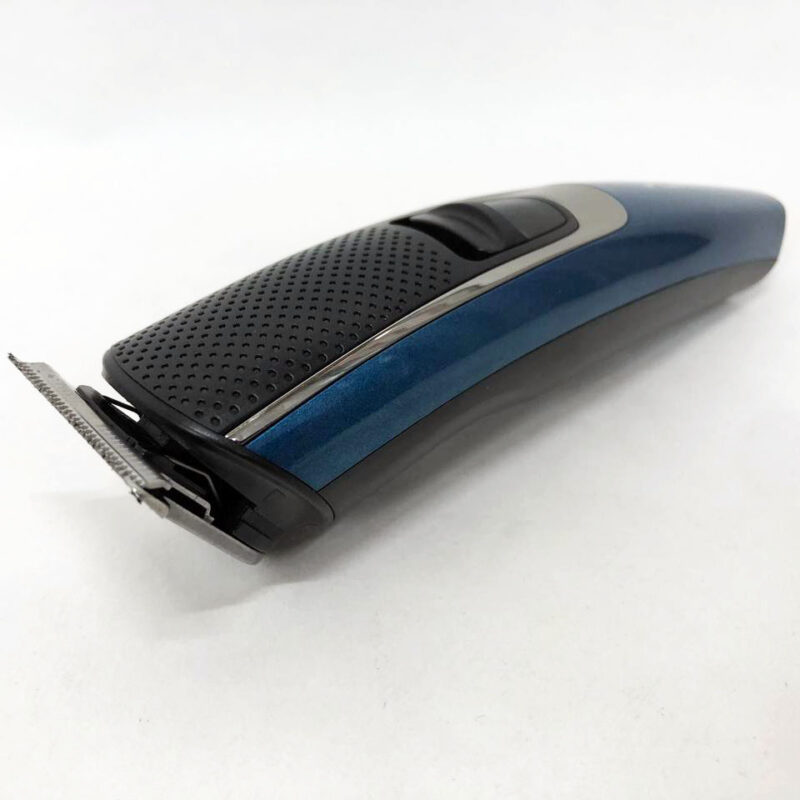 Машинка триммер 4в1 VGR V-172 для стрижки волосся з USB зарядкою та електробритвою для голови