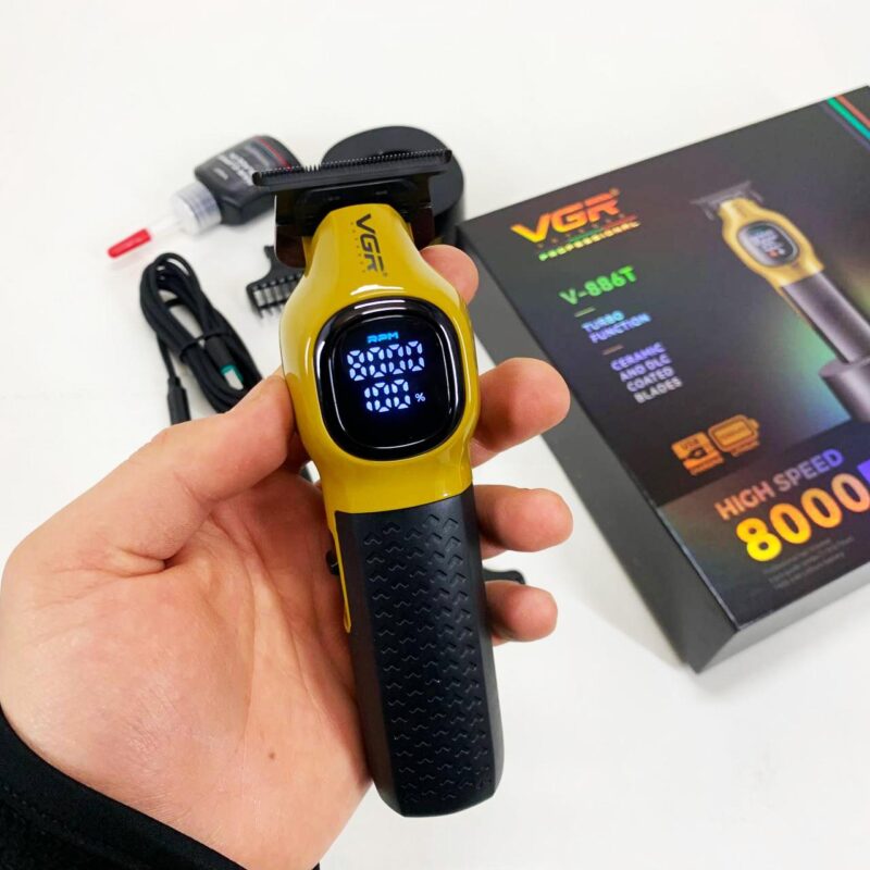 Тример для волосся VGR V-886T GOLD 8000RPM 4 насадки — ідеальний помічник для точної стрижки