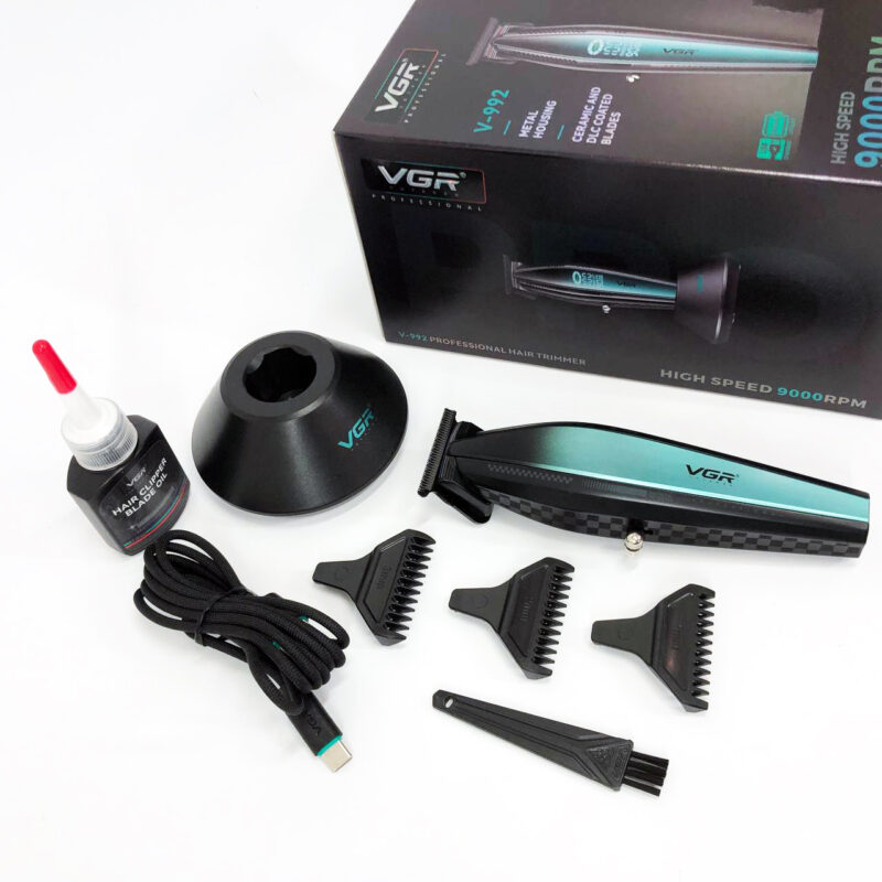 Машинка для стрижки волосся VGR V-992 GREEN з потужним мотором для професійних результатів.