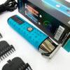 Тример VGR V-943 BLUE — зручний та ефективний догляд за бородою та вусами.