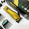 Акумуляторна машинка для стриження VGR V-138 GOLD з LED-дисплеєм та безщітковим мотором для професіоналів