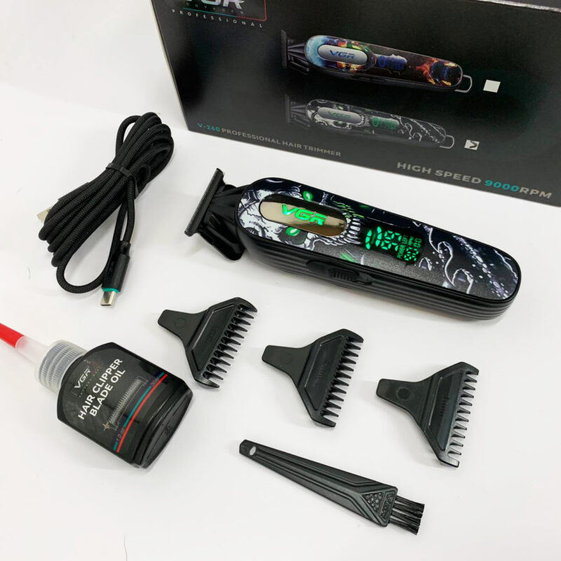 Тример VGR V-260 GREEN — потужний інструмент для догляду за бородою та вусами.