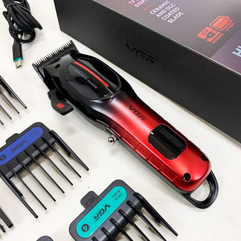 Акумуляторна машинка для стрижки VGR V-026 RED — надійний інструмент для професіоналів та домашнього використання