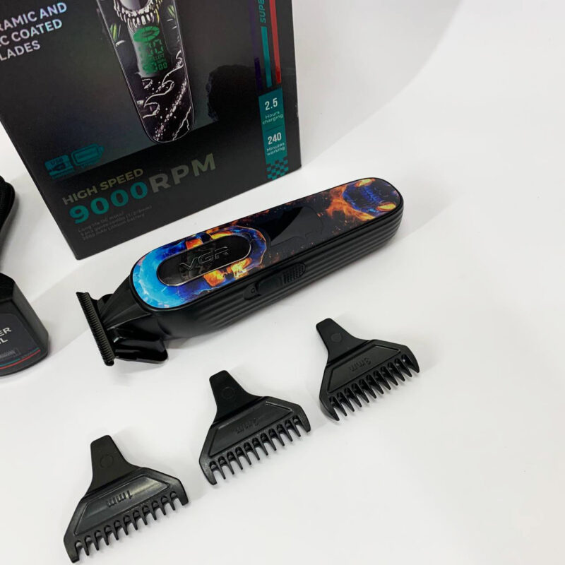 Тример акумуляторний VGR V-260 RED — продуктивний інструмент для догляду.