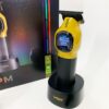 Тример для волосся VGR V-886T GOLD 8000RPM 4 насадки — ідеальний помічник для точної стрижки