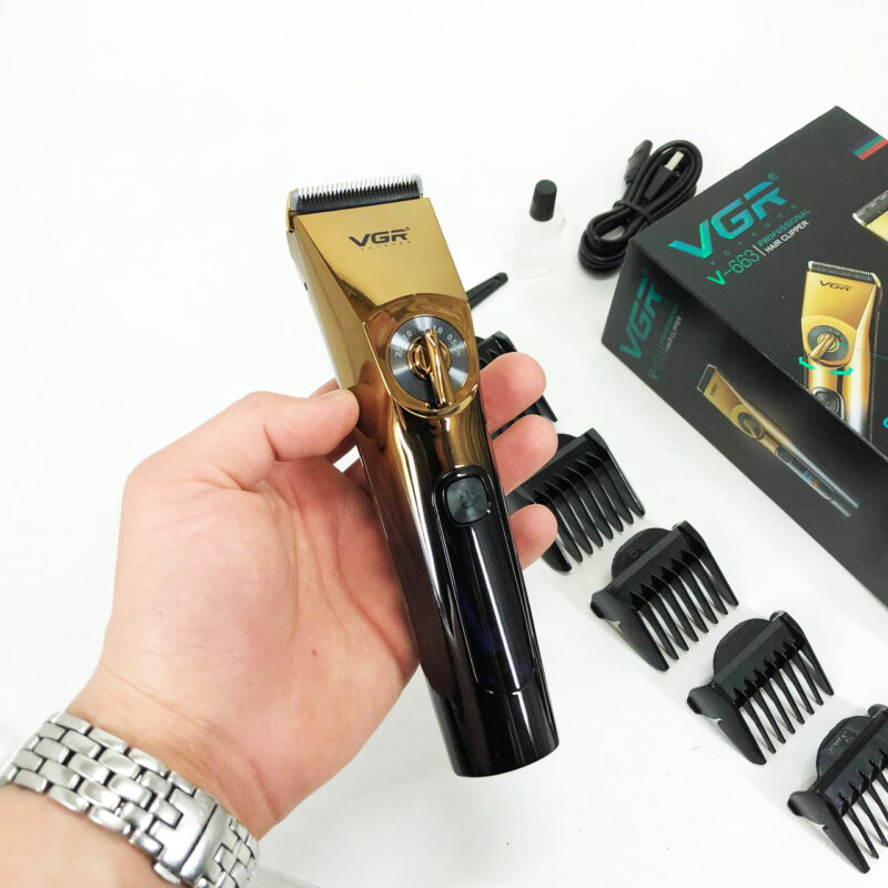Професійна бездротова машинка для стрижки VGR V-663 — точність і зручність у кожному зрізі.