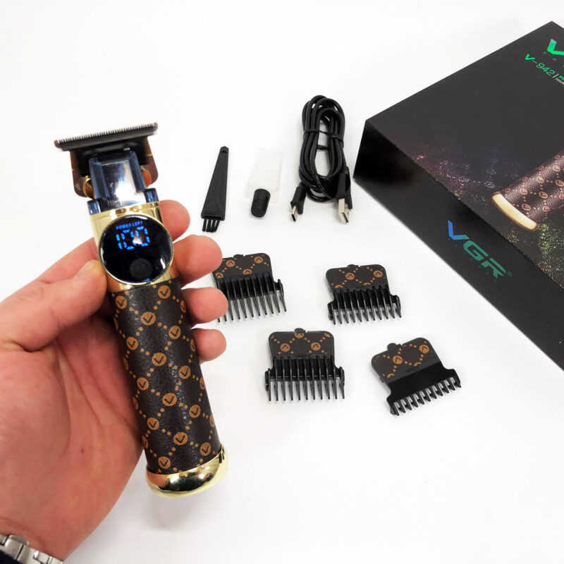 Тример VGR V-942 — потужний інструмент для стильних зачісок без зусиль.