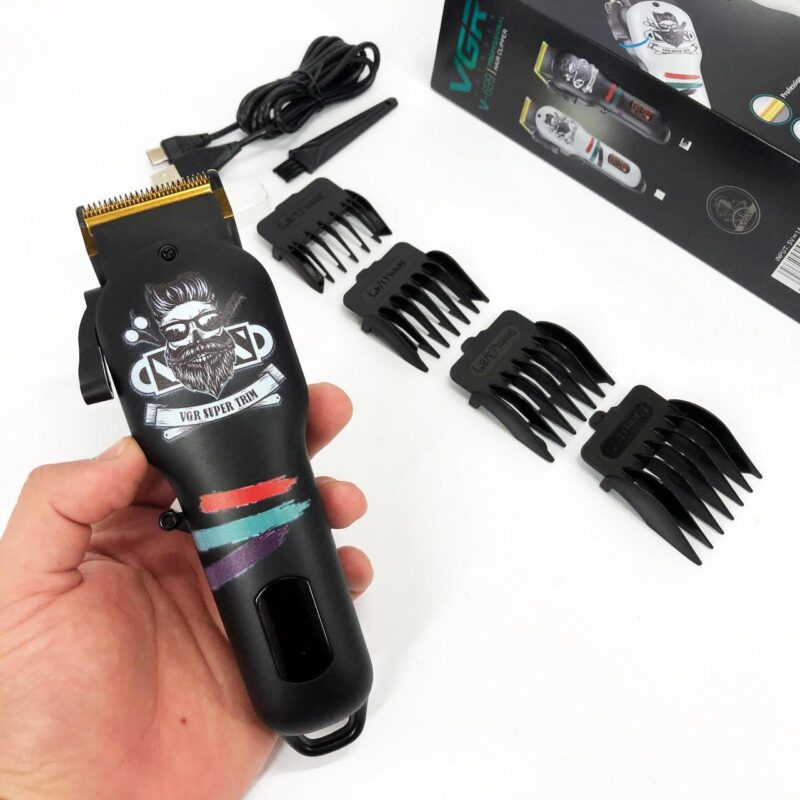 Машинка для стрижки волосся та бороди VGR V-699 з LED дисплеєм для професійного використання
