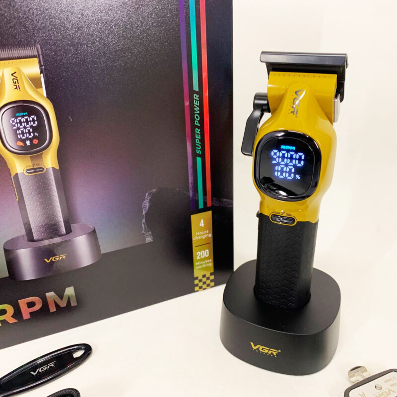 Машинка для стрижки VGR V-886C GOLD — потужний інструмент для професіоналів.