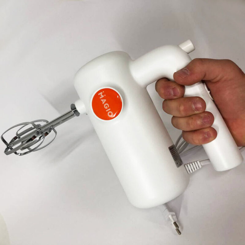 Миксер MAGIO MG-232 – потужний ручний прилад для комфортного використання на кухні.