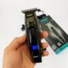 Машинка для стрижки волосся VGR V-070 акумуляторна з USB та індикатором зарядки для ідеального зовнішнього вигляду